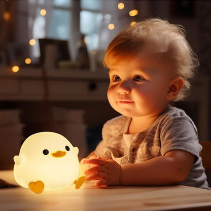 Veilleuse bébé poussin, douce lumière apaisante pour un bébé heureux.