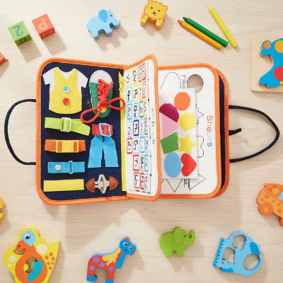 busy board bebe pour eveil sensoriel