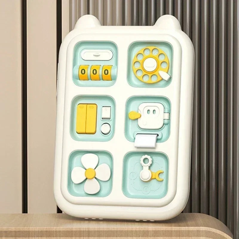 Busy board | ÉveilActif