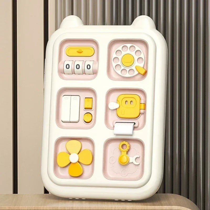 Busy board | ÉveilActif