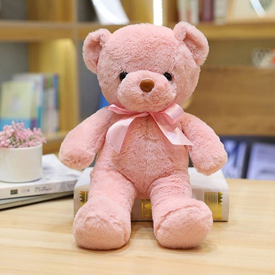 Ours en peluche doux pour enfants : câlins et moments réconfortants
